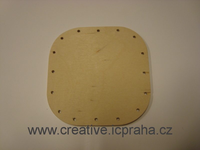 dno čtverec 10x10cm / překližka